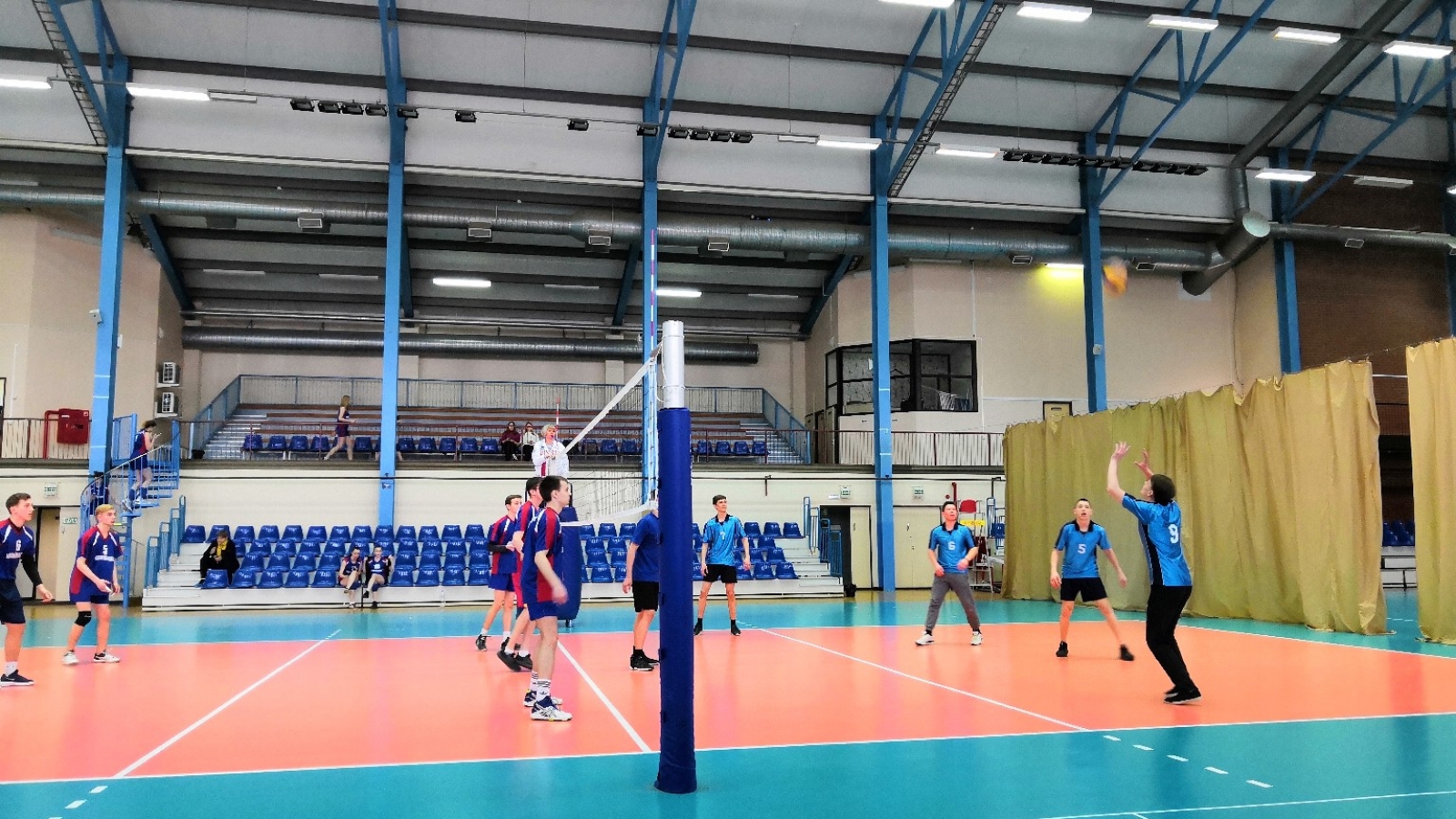 первенство по волейболу